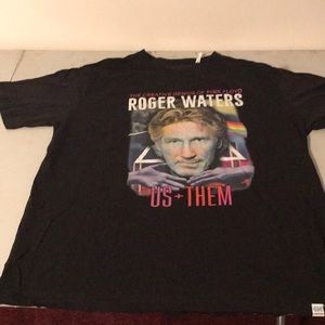 2017 Roger Waters Pink Floyd Us & Them Tour.